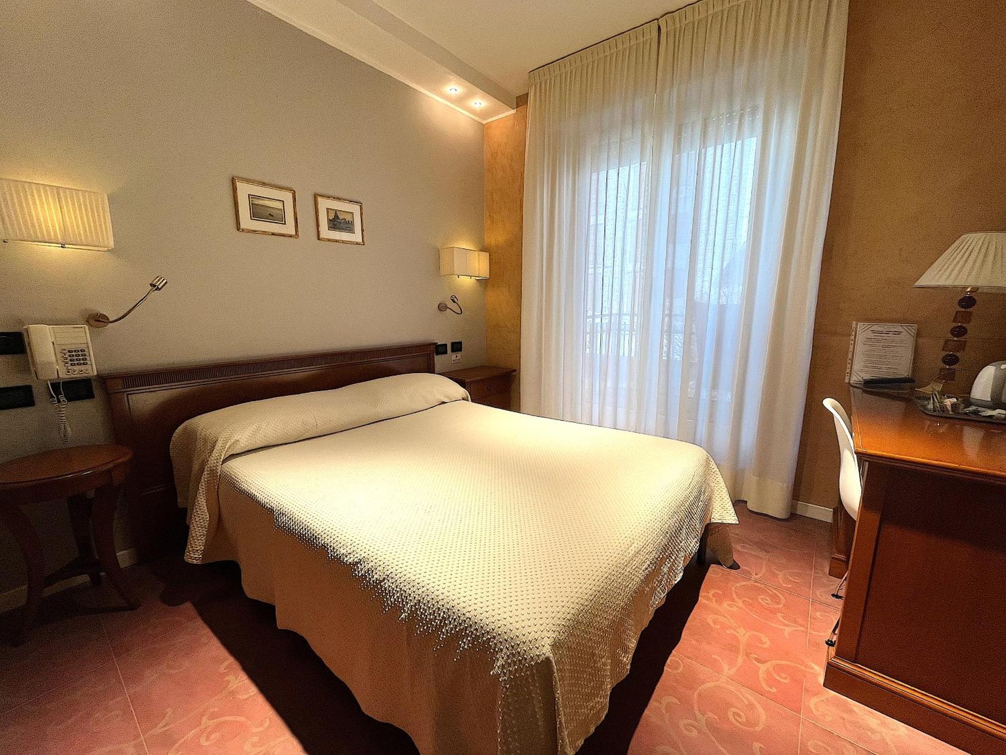 Hotel Regina Grado Værelse billede